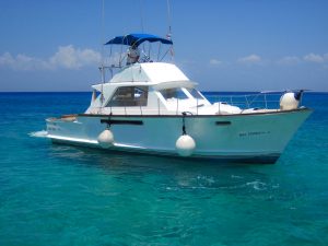 Cozumel Private Snorkeling 43' Chriscraft