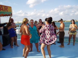 Nassau Booze Cruise Beach Party