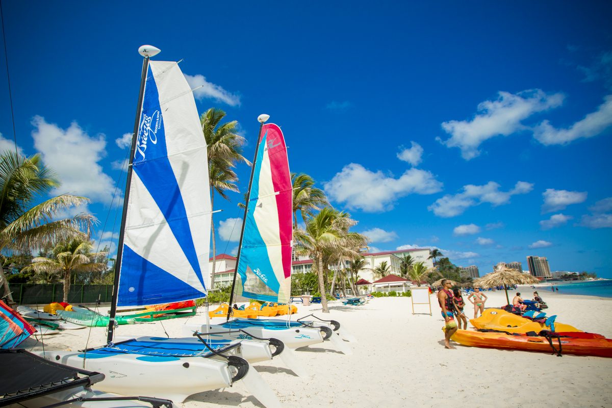 breezes resort bahamas excursions