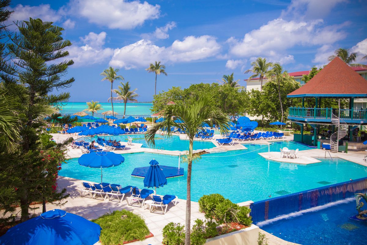 nassau-breezes-resort-pool_ - Jamaica Cruise Excursions